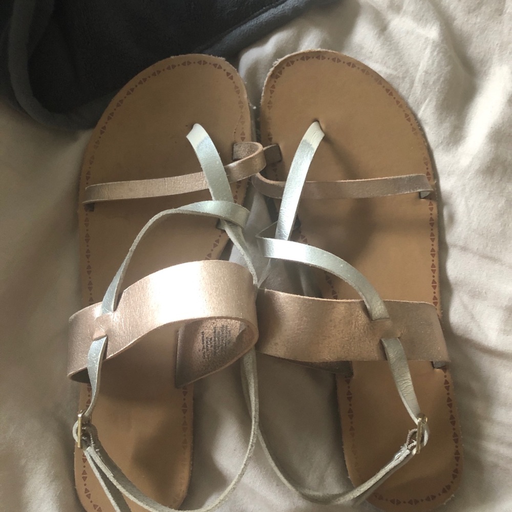 GAP sandals - Picture 2 of 4